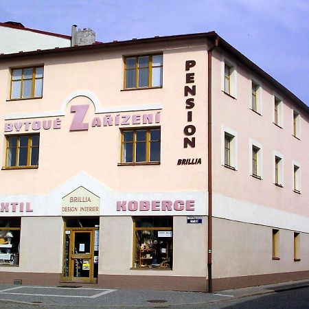 Pension Brillia Полице-над-Метуйи Экстерьер фото